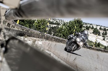 Kawasaki GTR 1400 2016 - Bild 13