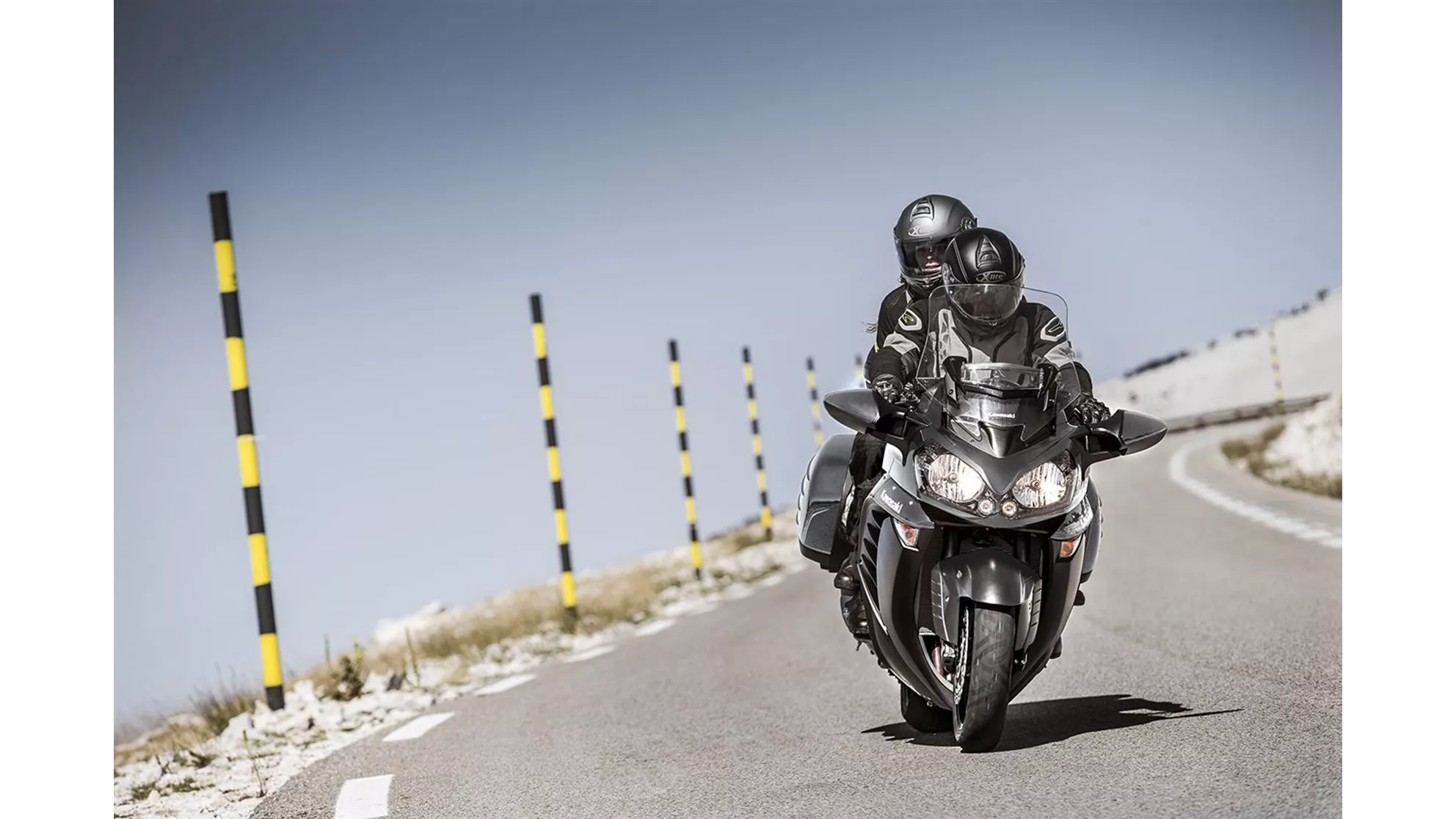 Kawasaki GTR 1400 - Image 17 Kawasaki GTR 1400 - Image 17