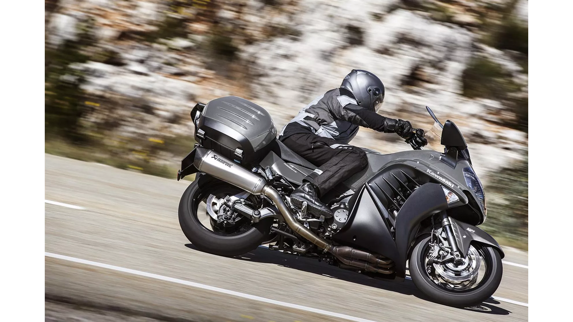 Kawasaki GTR 1400 - Image 22 Kawasaki GTR 1400 - Image 22