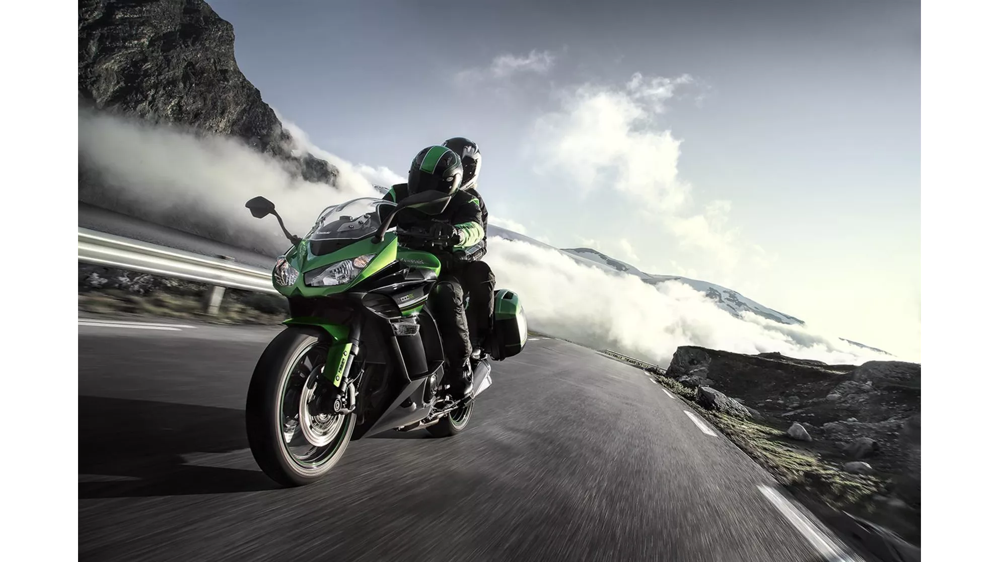 Kawasaki Z1000SX - Image 17 Kawasaki Z1000SX - Image 17