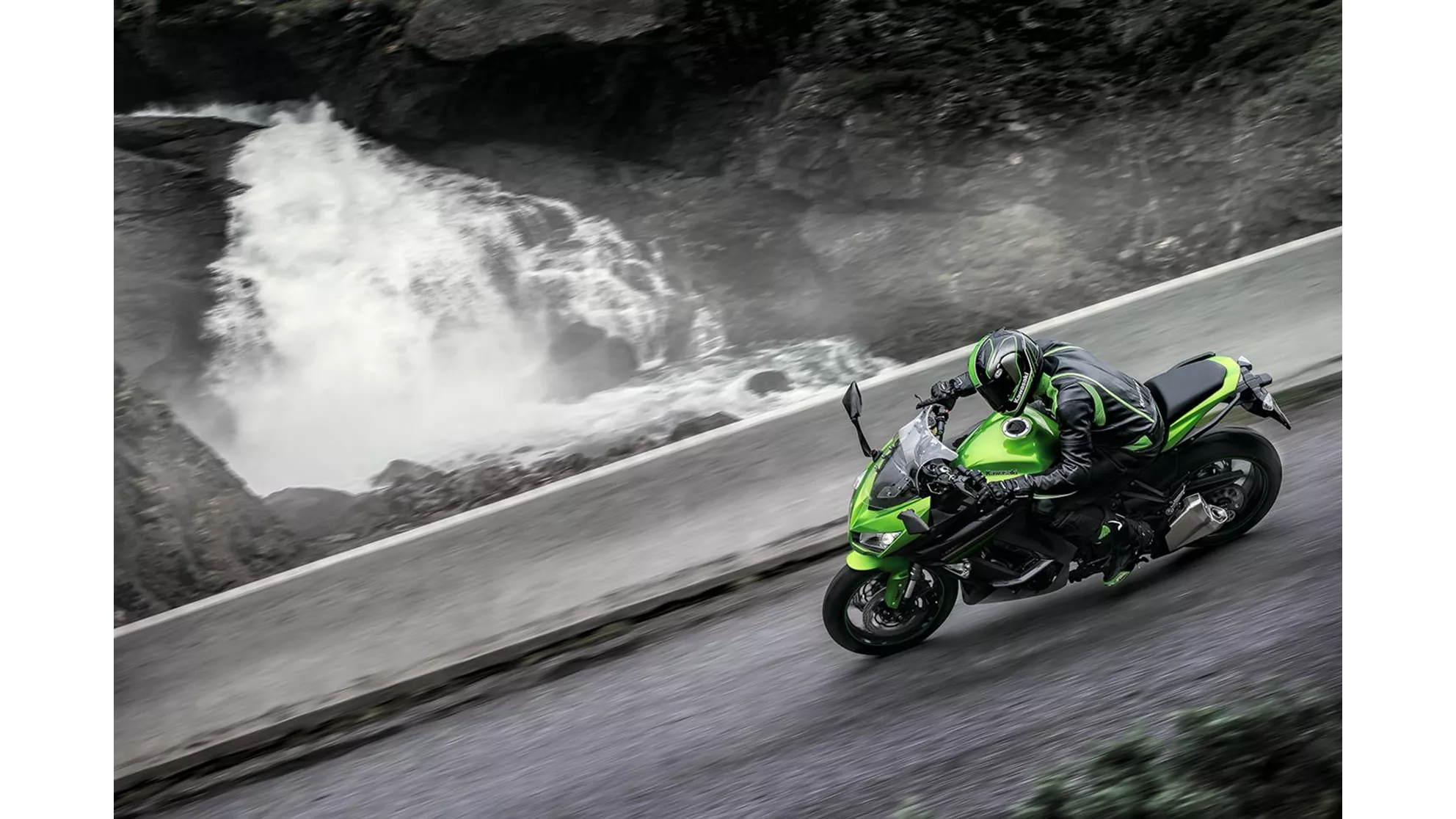 Kawasaki Z1000SX - Image 18 Kawasaki Z1000SX - Image 18
