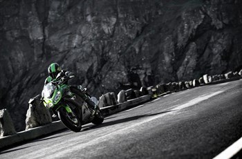 Kawasaki Z1000SX 2016 - Bild 23 Kawasaki Z1000SX 2016 - Bild 23