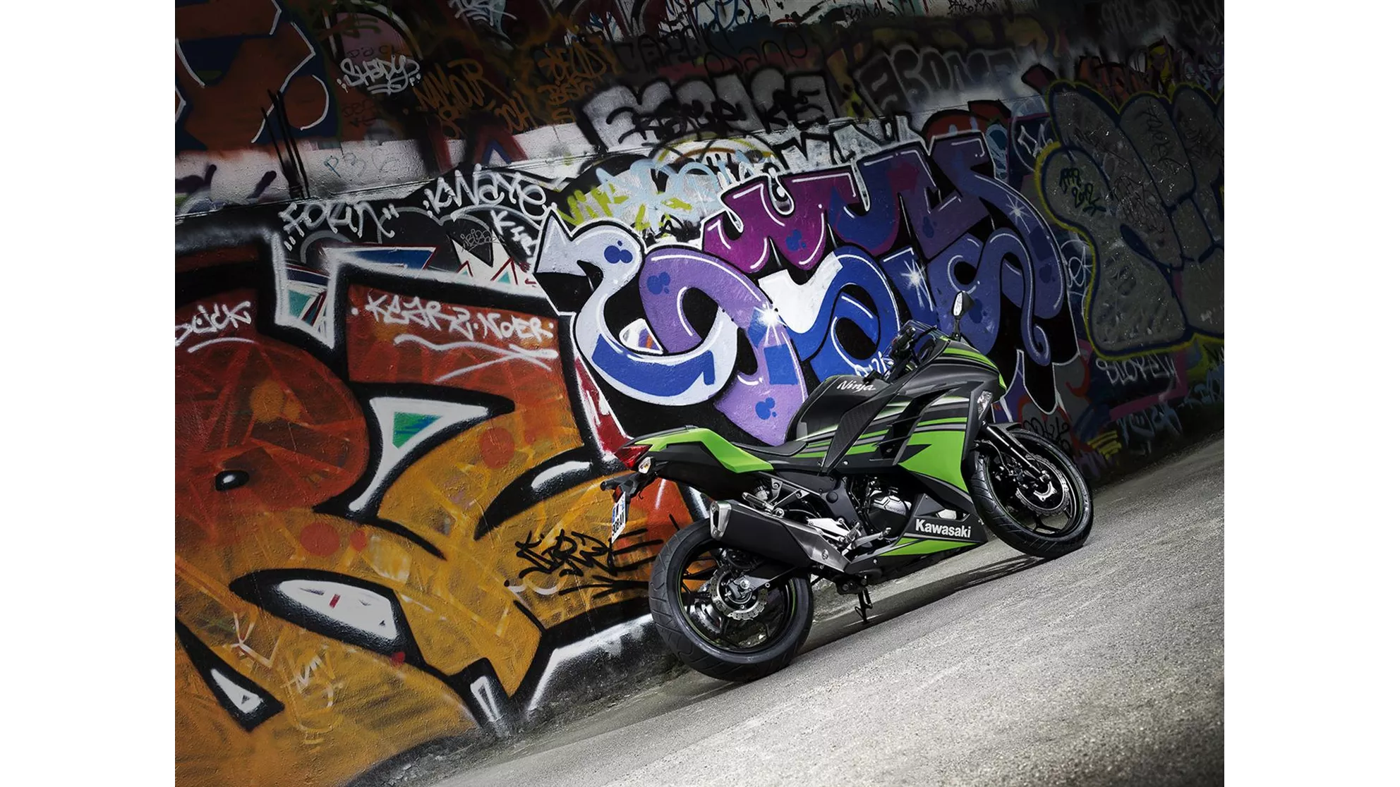 Kawasaki Ninja 300 - Image 3 Kawasaki Ninja 300 - Image 3