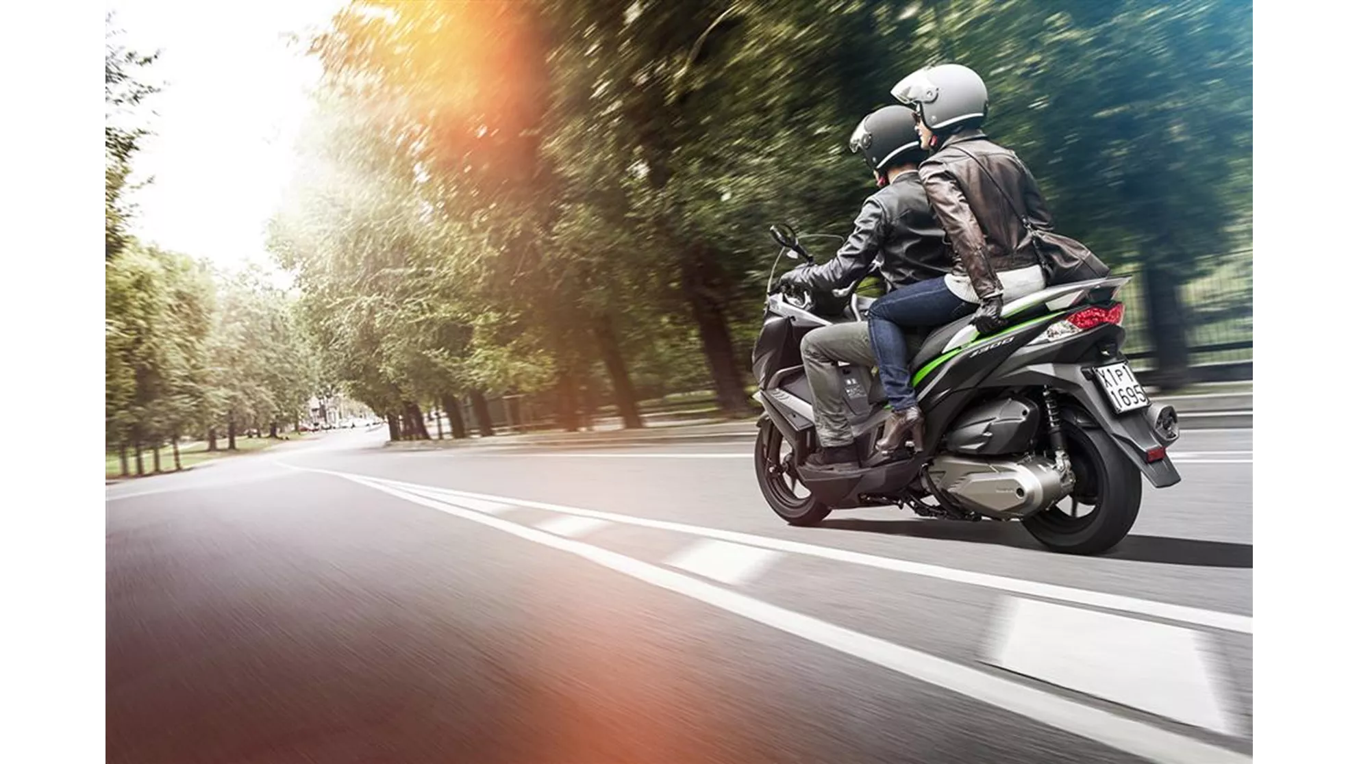 Kawasaki J300 - Image 9 Kawasaki J300 - Image 9