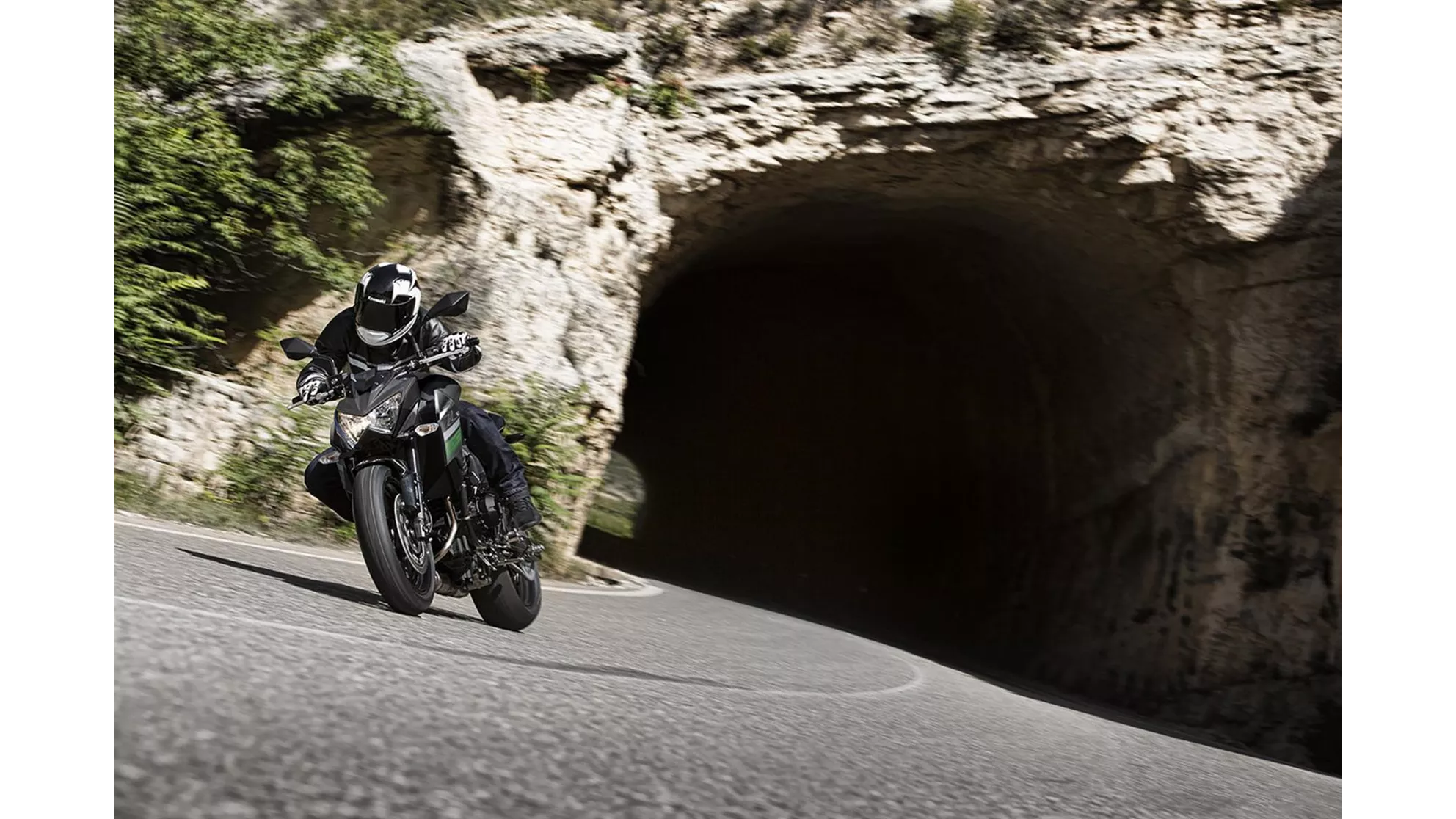 Kawasaki Z 800 e - Image 16 Kawasaki Z 800 e - Image 16