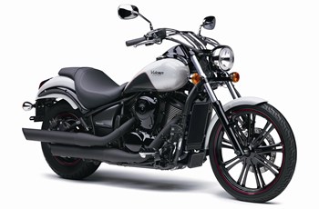 Kawasaki Vulcan 900 Custom 2016 - Bild 3 Kawasaki Vulcan 900 Custom 2016 - Bild 3