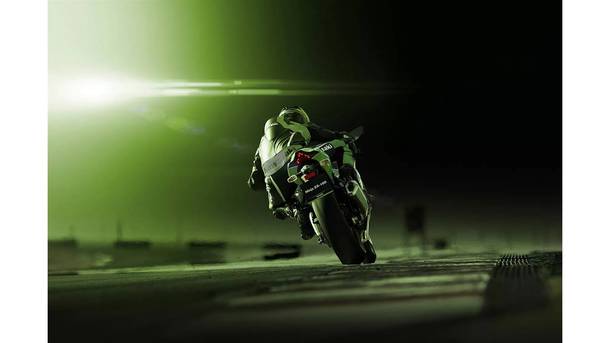 Kawasaki Ninja ZX-10R - Image 4 Kawasaki Ninja ZX-10R - Image 4