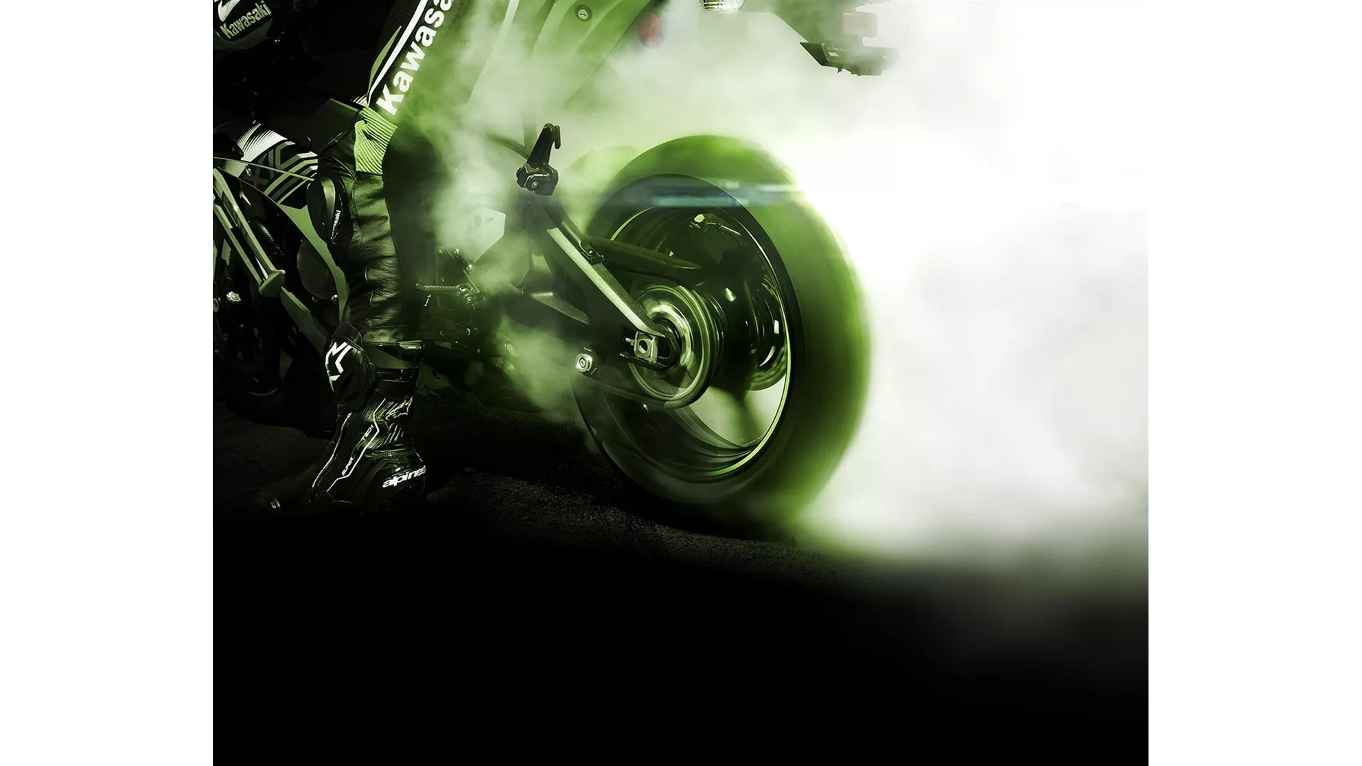 Kawasaki Ninja ZX-10R - Image 5 Kawasaki Ninja ZX-10R - Image 5