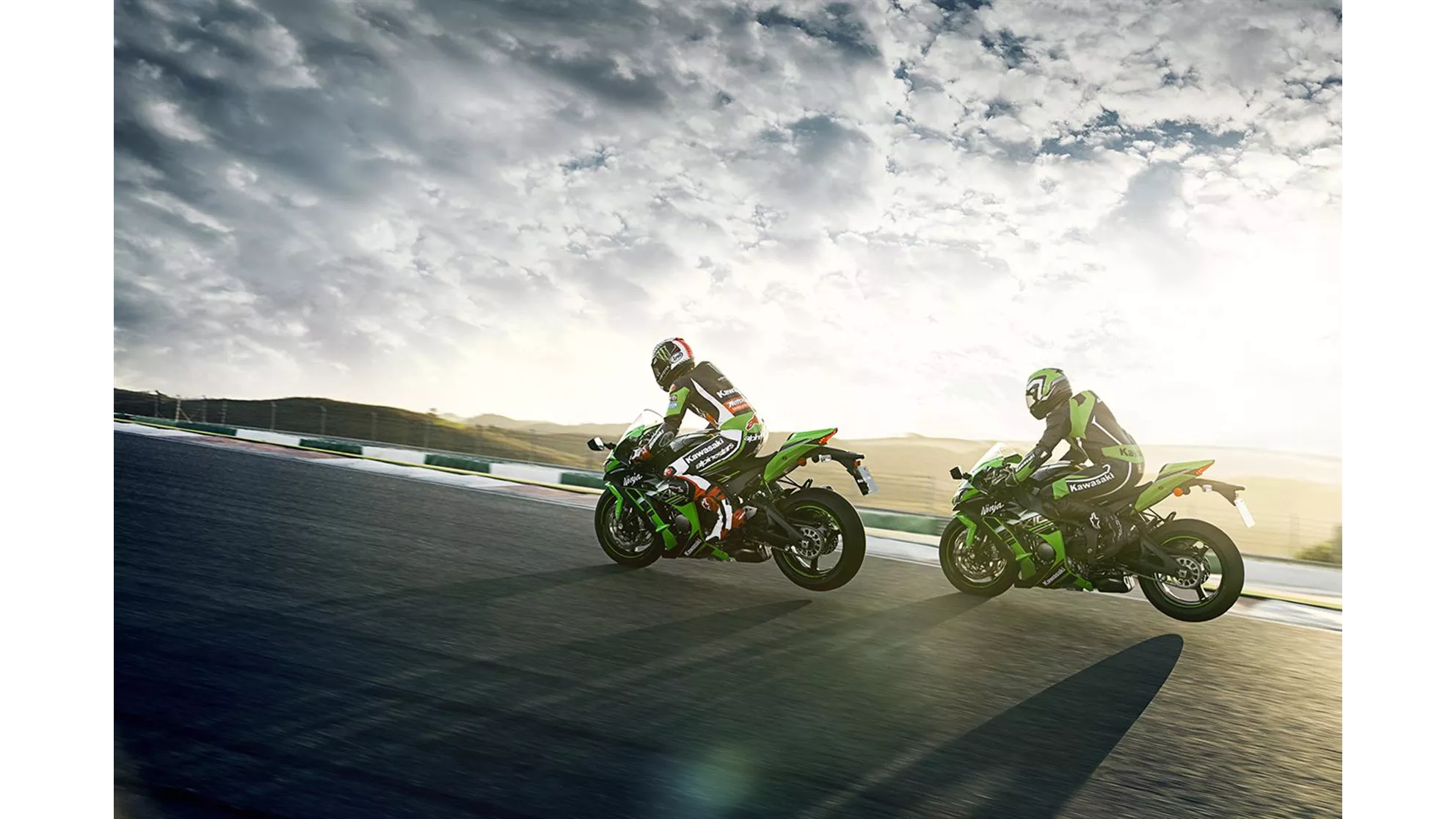 Kawasaki Ninja ZX-10R - Image 17 Kawasaki Ninja ZX-10R - Image 17