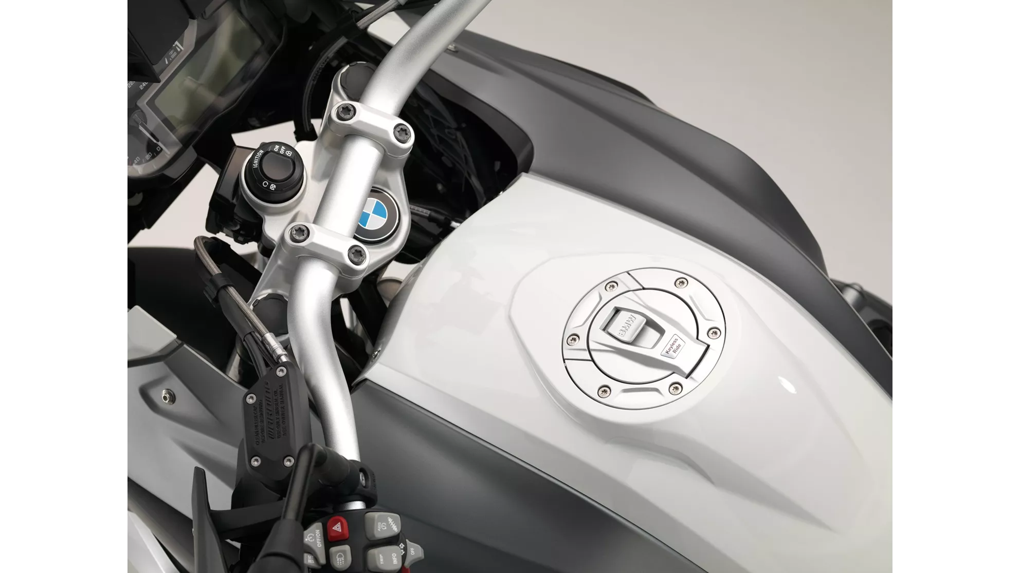 BMW R 1200 GS - Image 1 BMW R 1200 GS - Image 1