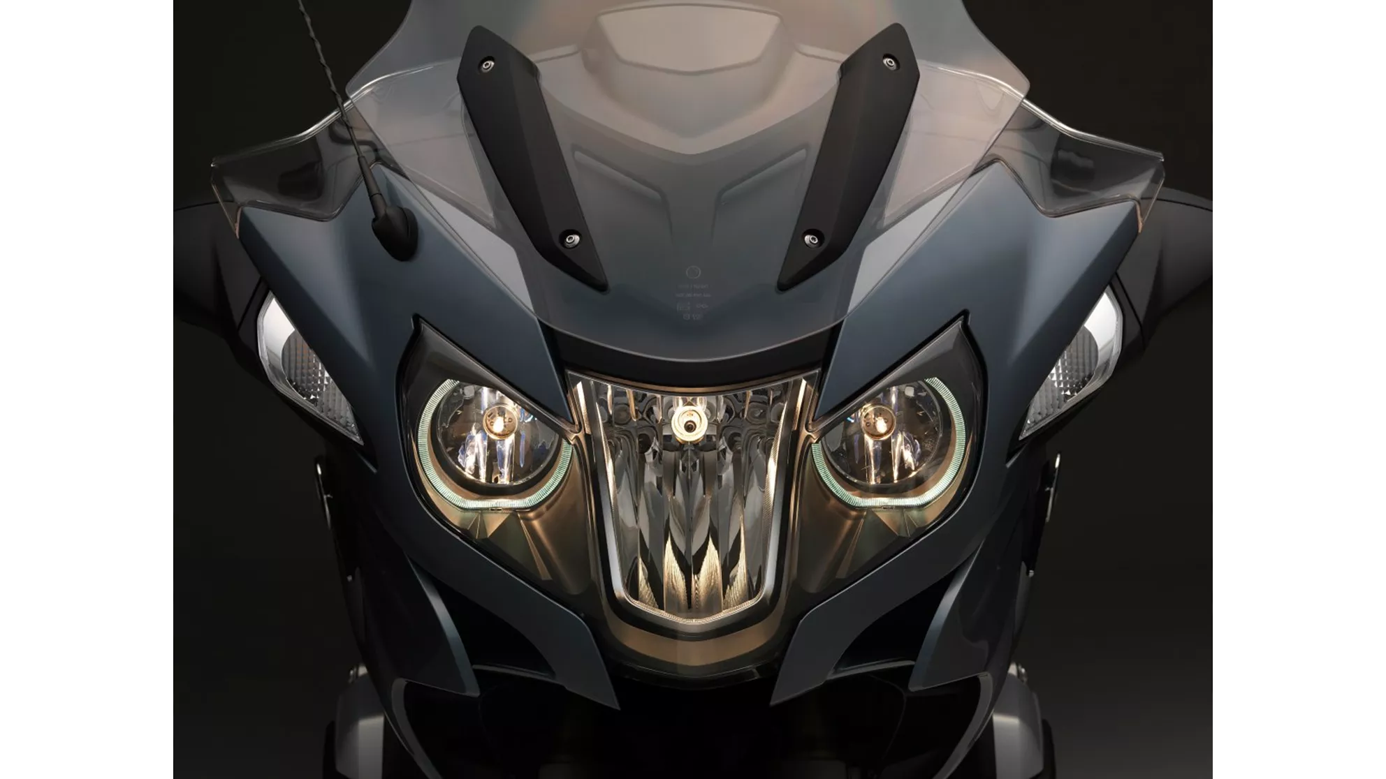 BMW R 1200 RT - Image 9 BMW R 1200 RT - Image 9