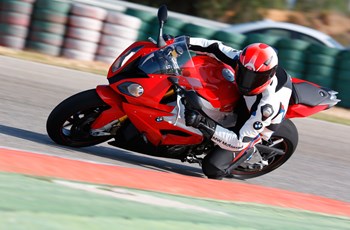 BMW S 1000 RR 2016 - Bild 2 BMW S 1000 RR 2016 - Bild 2