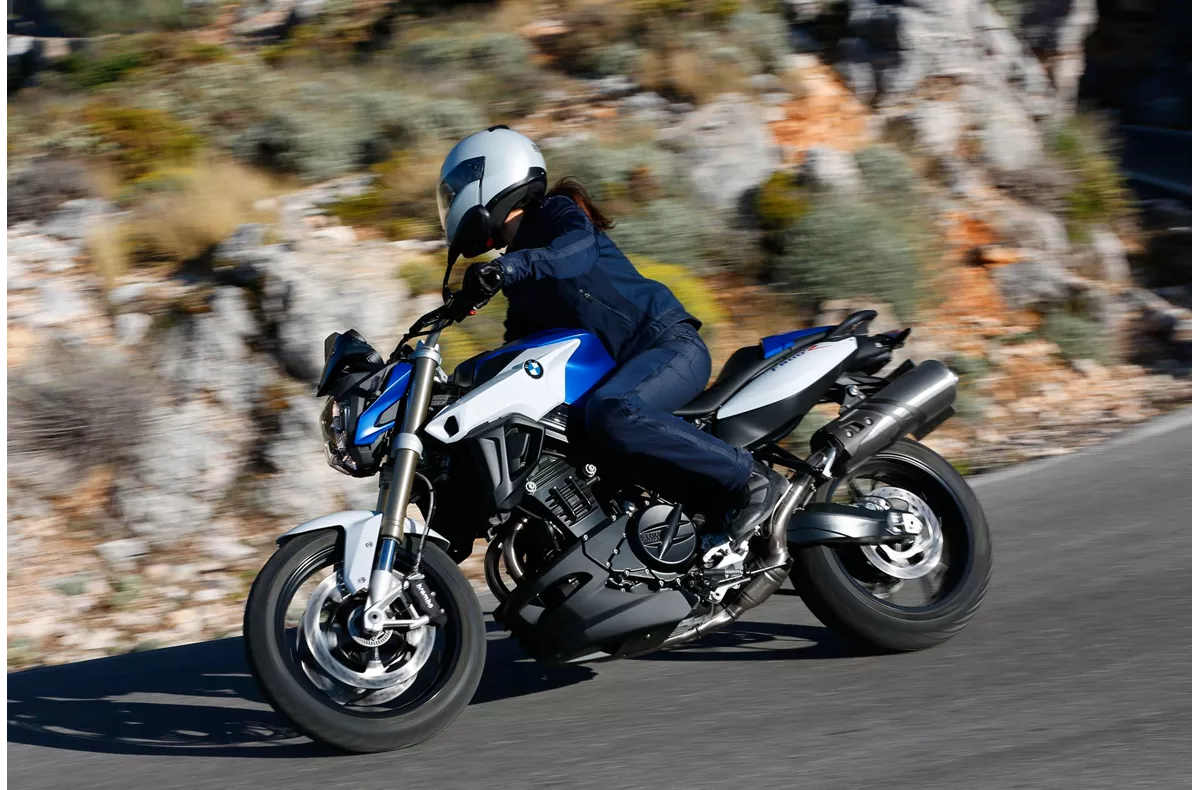 BMW F 800 R BMW F 800 R