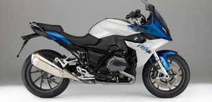 KTM 1290 Super Duke GT 2017 vs BMW R 1200 RS 2016