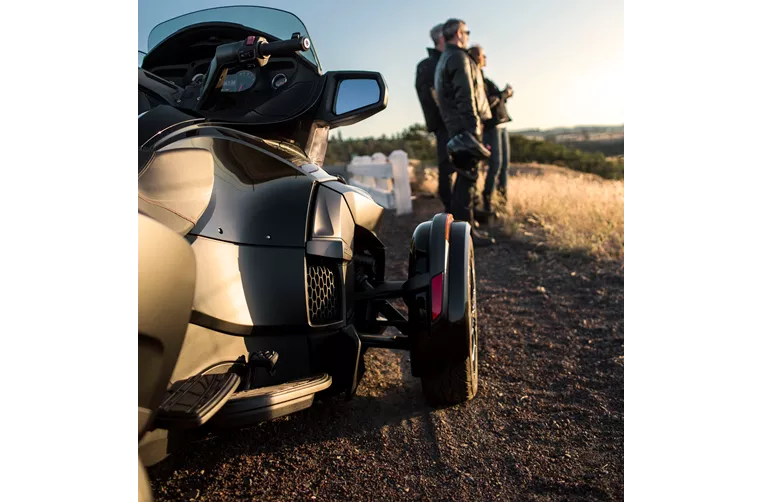 Can-Am Spyder RT-S 2016 Can-Am Spyder RT-S 2016