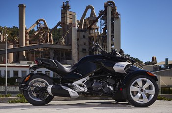 Can-Am Spyder F3 2016 - Bild 8