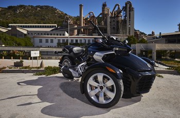 Can-Am Spyder F3 2016 - Bild 9