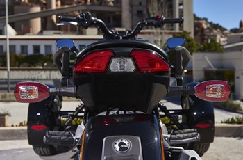 Can-Am Spyder F3 2016 - Bild 11