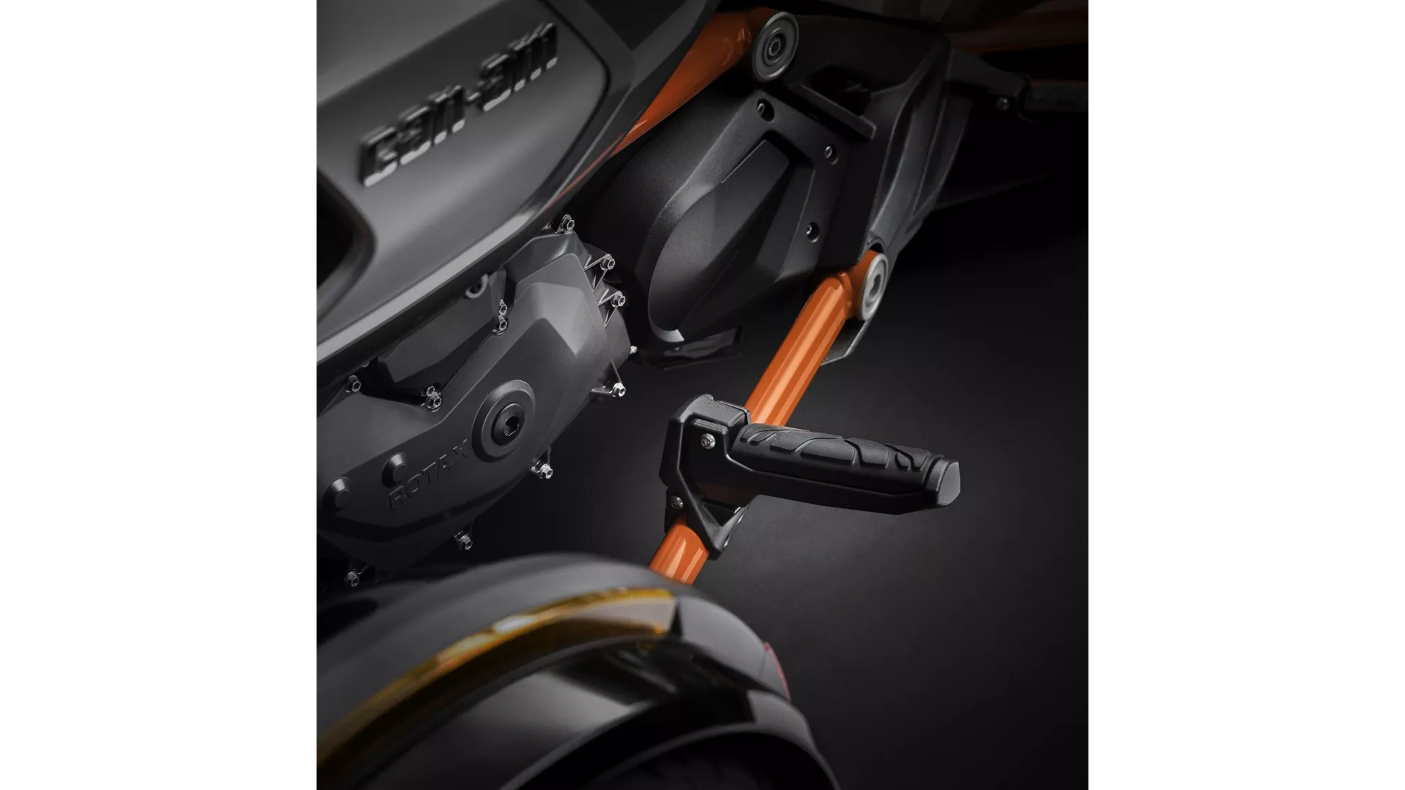 Can-Am Spyder F3-S - Image 14 Can-Am Spyder F3-S - Image 14