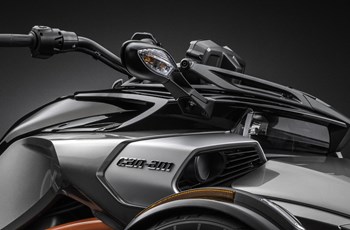 Can-Am Spyder F3-S 2016 - Bild 17