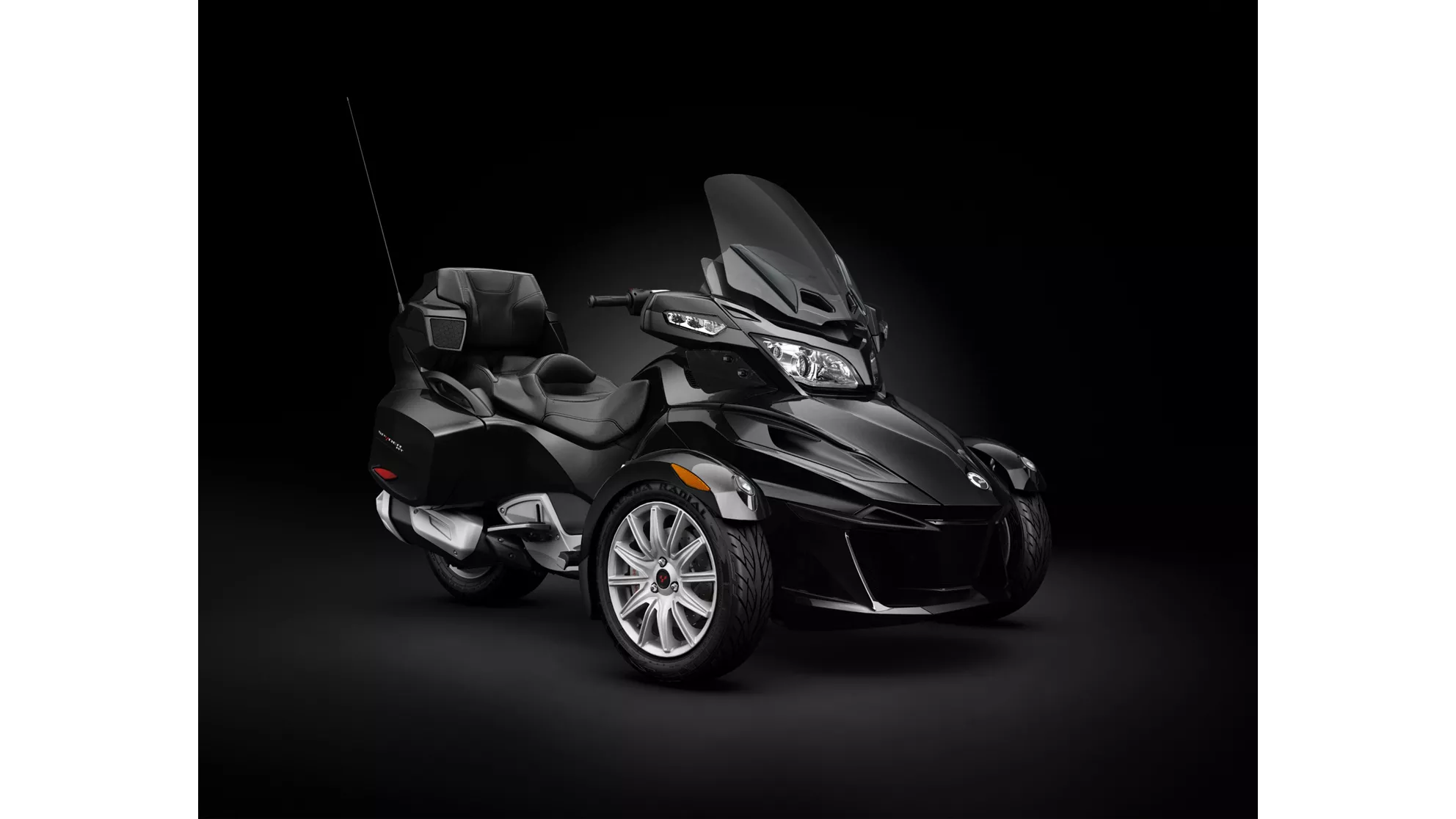 Can-Am Spyder RT - Image 14 Can-Am Spyder RT - Image 14