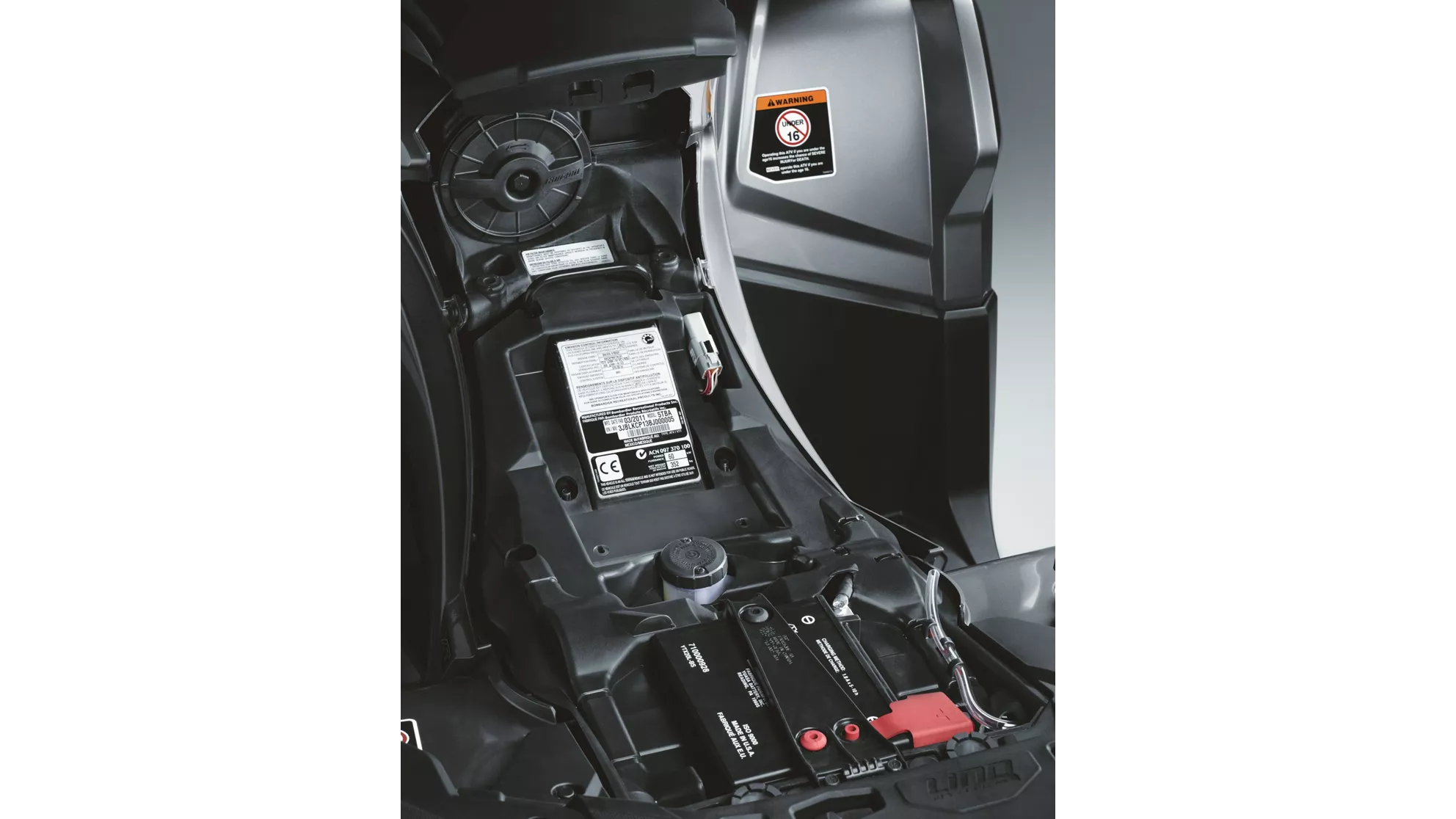 Can-Am Outlander Max 650 XT-P - Image 3 Can-Am Outlander Max 650 XT-P - Image 3