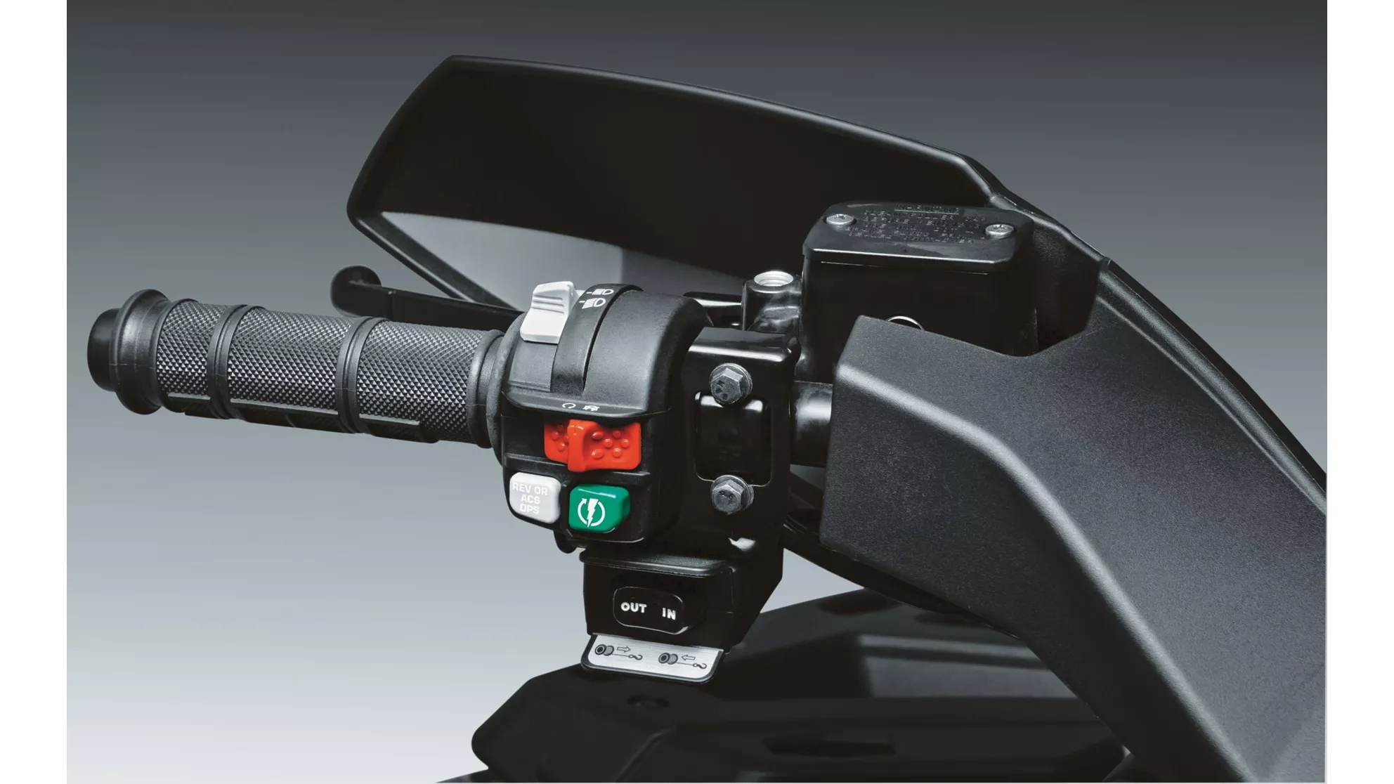 Can-Am Outlander 6x6 650 DPS - Image 12 Can-Am Outlander 6x6 650 DPS - Image 12