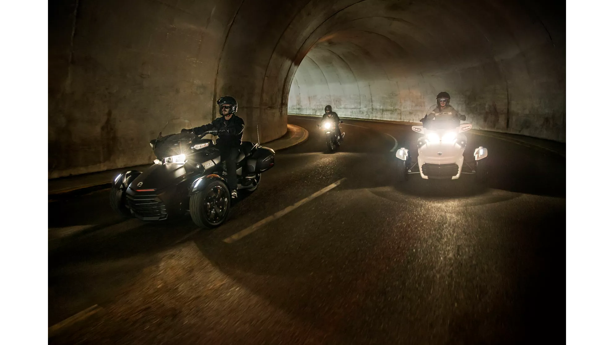 Can-Am Spyder F3 Limited - Image 5 Can-Am Spyder F3 Limited - Image 5