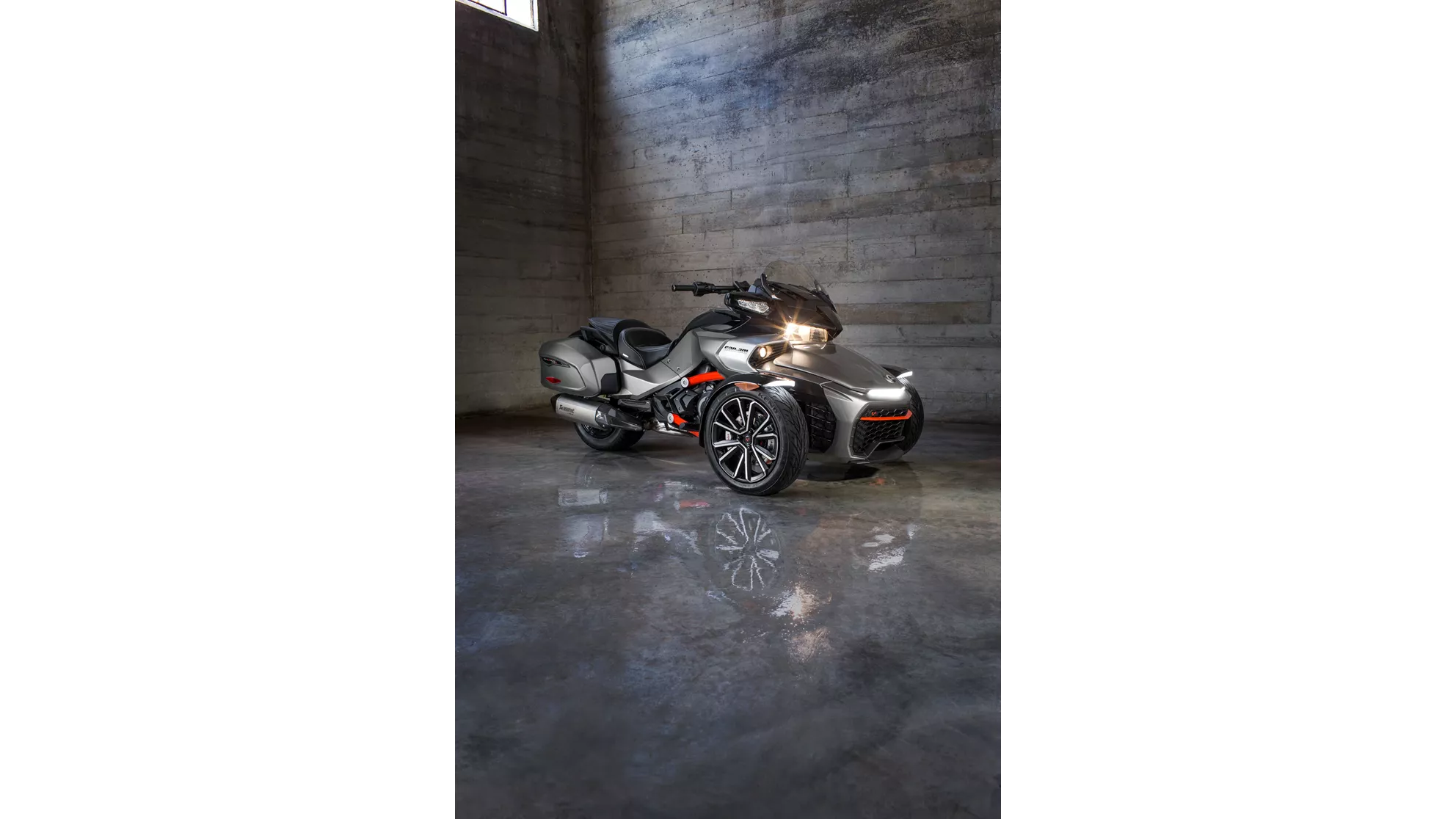 Can-Am Spyder F3-T - Image 4 Can-Am Spyder F3-T - Image 4