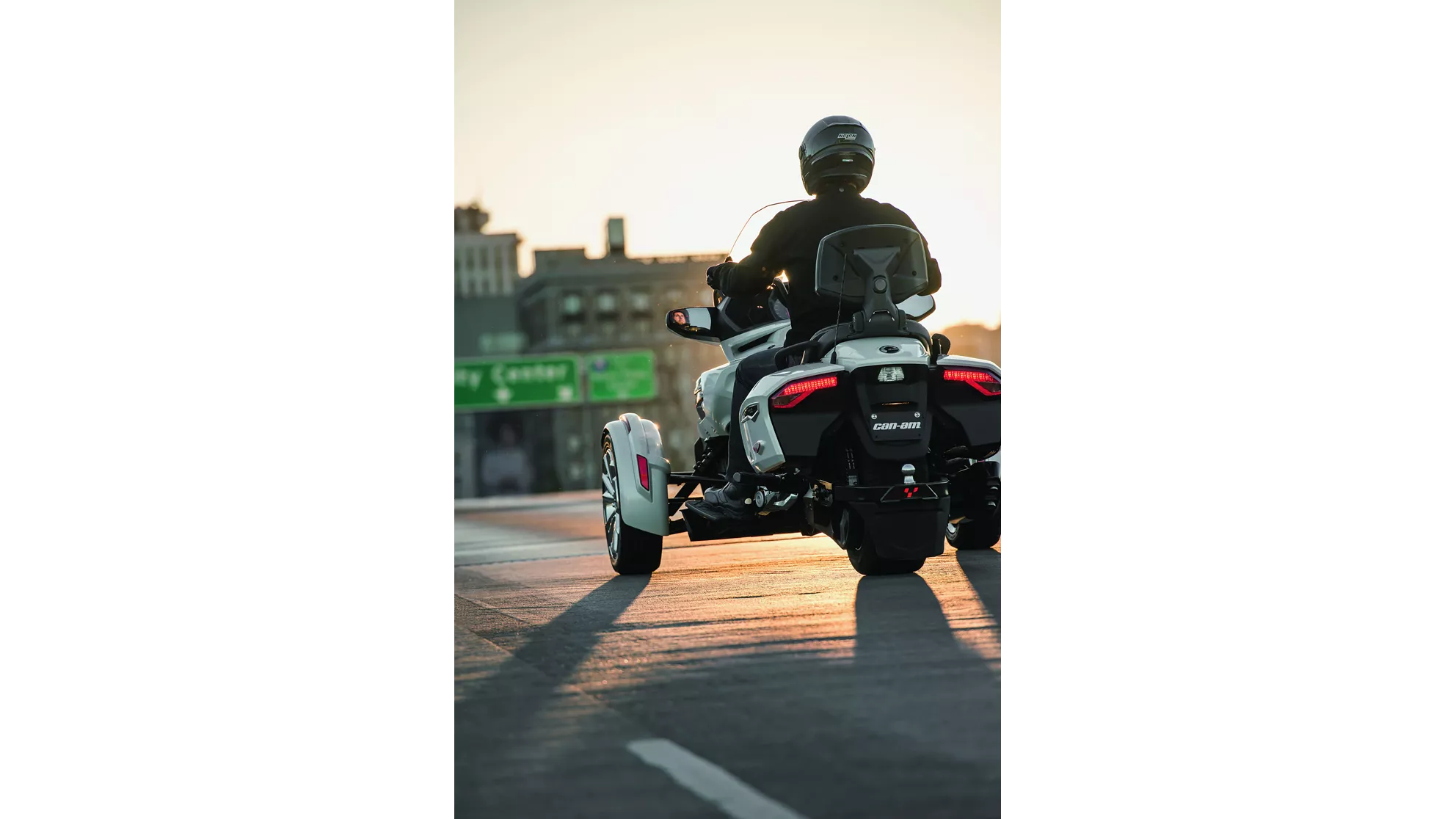 Can-Am Spyder F3-T - Image 5 Can-Am Spyder F3-T - Image 5