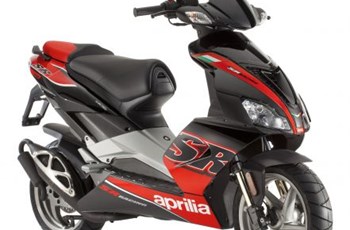Aprilia SR 50 Factory i.e. 2016 - Bild 3