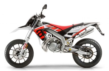 Aprilia SX 50 Supermoto 2016 - Bild 7 Aprilia SX 50 Supermoto 2016 - Bild 7
