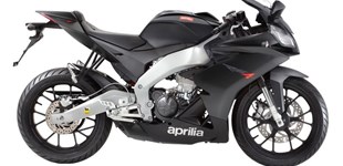 KSR Moto TR 125 X 2017 vs Aprilia RS4 50 2016