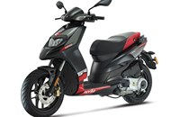 Aprilia SR 125 Motard 2016 - Bild 3
