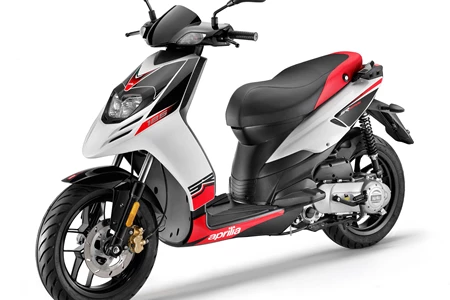 Aprilia SR 50 Motard 2016 Aprilia SR 50 Motard 2016