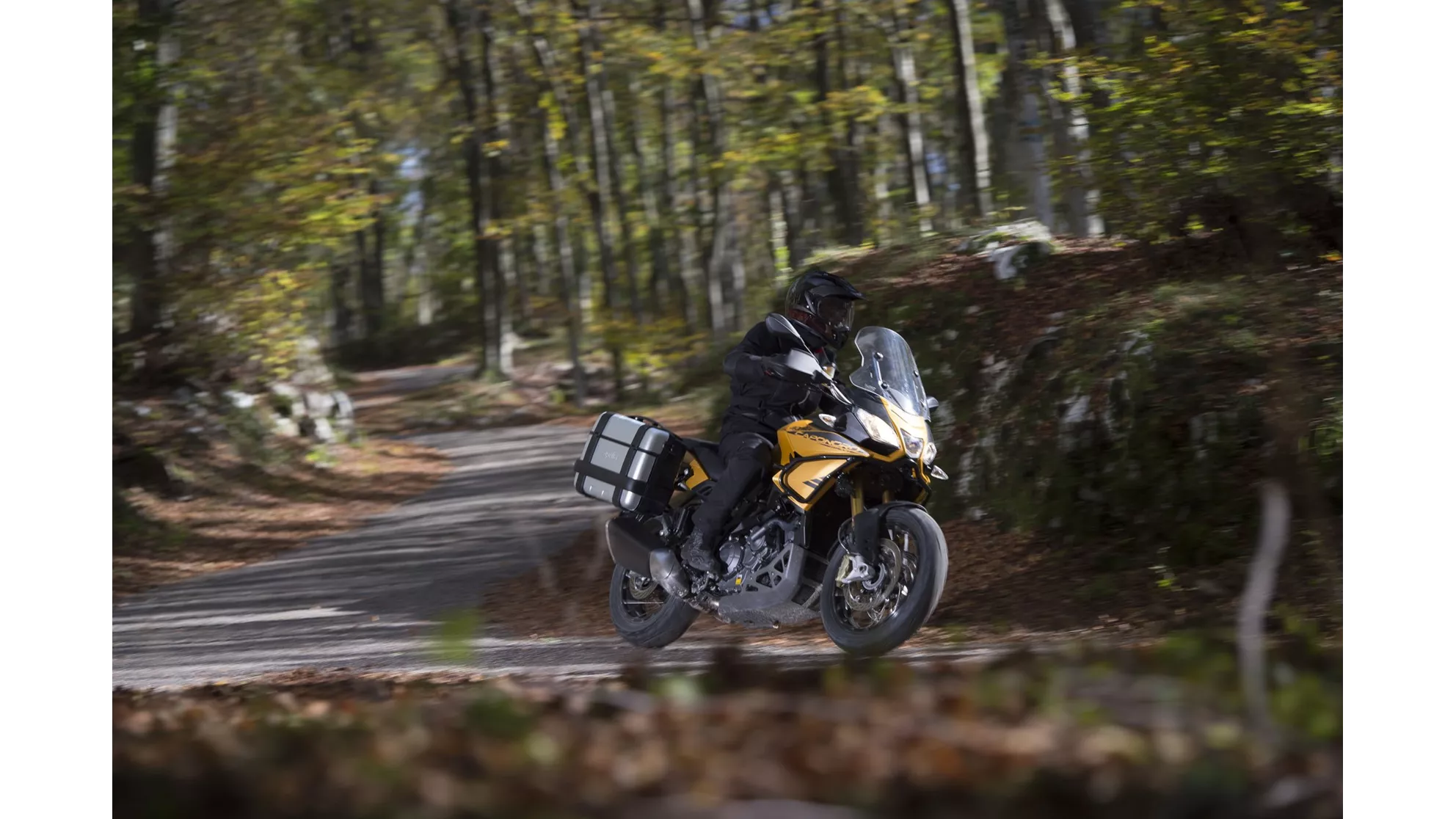 Aprilia Caponord 1200 Rally - Image 6 Aprilia Caponord 1200 Rally - Image 6