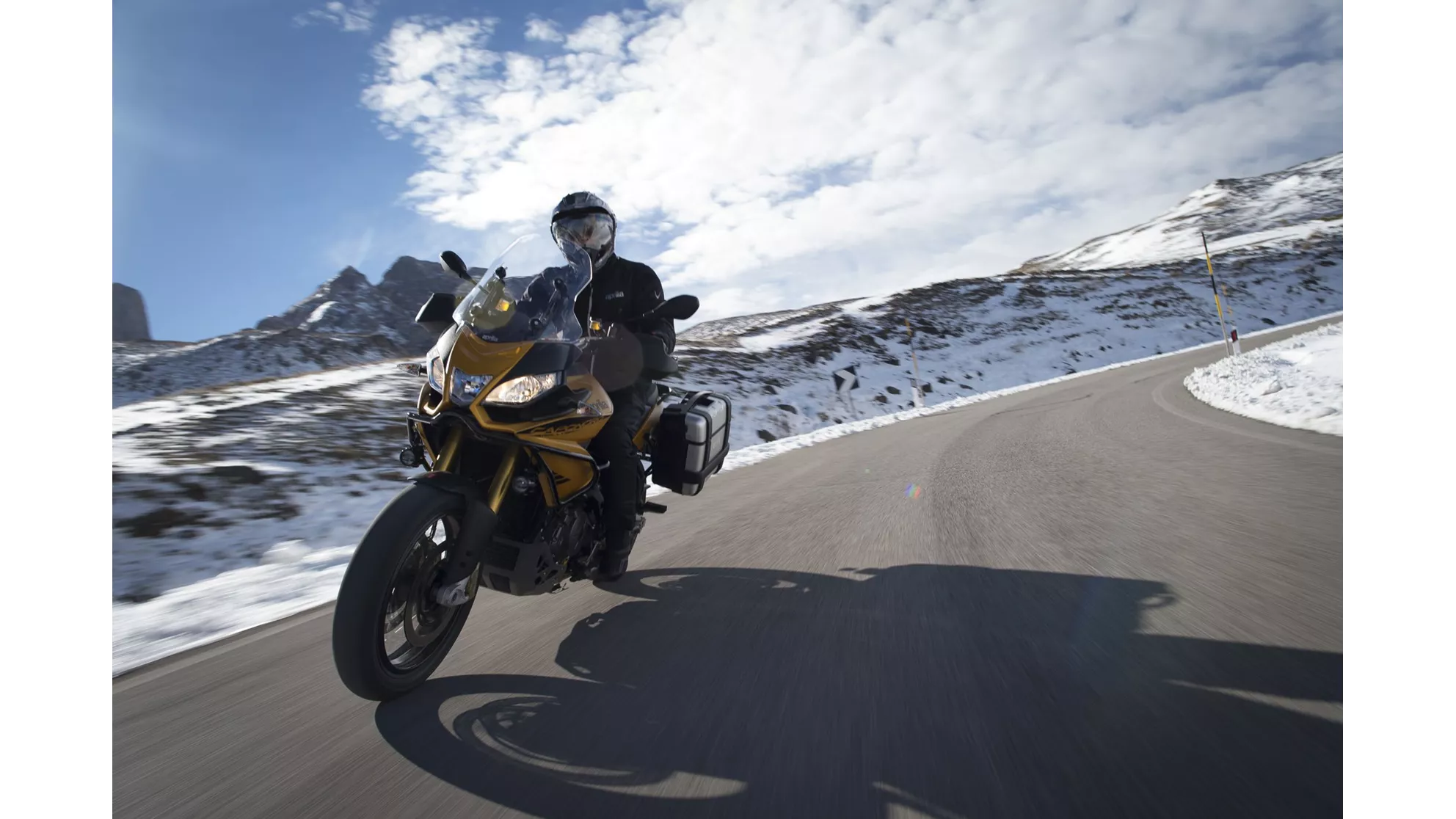 Aprilia Caponord 1200 Rally - Image 7 Aprilia Caponord 1200 Rally - Image 7