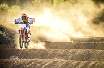 KTM 450 SX-F 2017 - Bild 5 KTM 450 SX-F 2017 - Bild 5