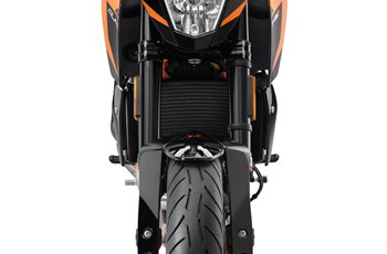 KTM 690 Duke R 2017 - Bild 4 KTM 690 Duke R 2017 - Bild 4