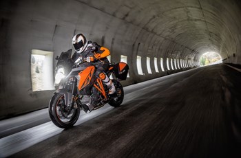 KTM 1290 Super Duke GT 2017 - Bild 11 KTM 1290 Super Duke GT 2017 - Bild 11