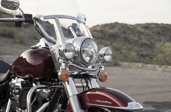 Harley-Davidson Touring Road King FLHR 2017 - Bild 24