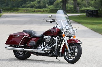 Harley-Davidson Road King Classic FLHRC 2017 - Bild 5 Harley-Davidson Road King Classic FLHRC 2017 - Bild 5