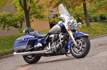Harley-Davidson Road King Classic FLHRC 2017 - Bild 9 Harley-Davidson Road King Classic FLHRC 2017 - Bild 9