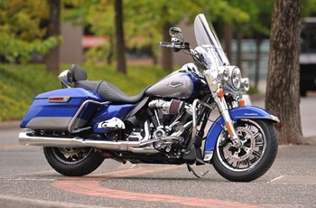 Harley-Davidson Road King Classic FLHRC 2017 - Bild 11 Harley-Davidson Road King Classic FLHRC 2017 - Bild 11