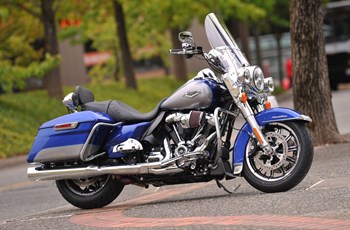 Harley-Davidson Road King Classic FLHRC 2017 - Bild 12 Harley-Davidson Road King Classic FLHRC 2017 - Bild 12