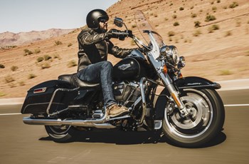 Harley-Davidson Road King Classic FLHRC 2017 - Bild 38 Harley-Davidson Road King Classic FLHRC 2017 - Bild 38