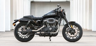 Harley-Davidson Sportster XL 1200 R Roadster 2017 vs Yamaha XV 950 2016