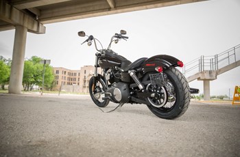 Harley-Davidson Dyna Street Bob FXDB 2017 - Bild 4 Harley-Davidson Dyna Street Bob FXDB 2017 - Bild 4