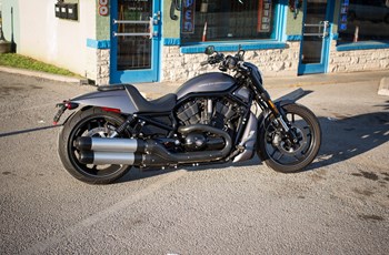 Harley-Davidson Night Rod Special VRSCDX 2017 - Bild 2 Harley-Davidson Night Rod Special VRSCDX 2017 - Bild 2