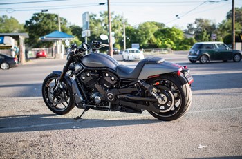 Harley-Davidson Night Rod Special VRSCDX 2017 - Bild 3 Harley-Davidson Night Rod Special VRSCDX 2017 - Bild 3